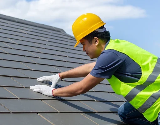 The Spring Surge: Why Property Owners Start Searching for Contractors Earlier Than You Think