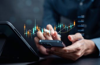 Everything You Need to Know About Blue Chip Stocks Investment