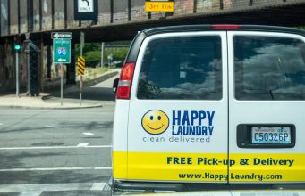 Hassle-Free Airbnb Laundry Service in Minnehaha for Short-Term Rentals